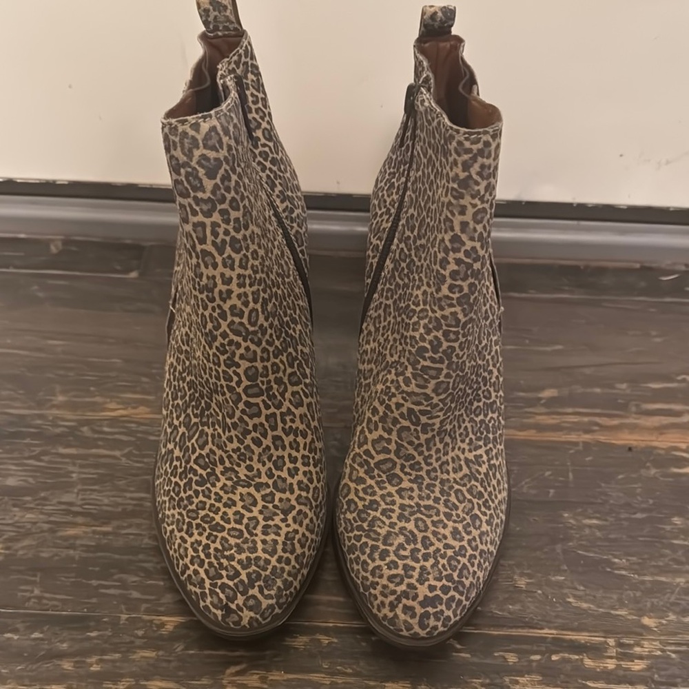 Lucky Brand Brown Ankle Booties with Sleek Silhouette